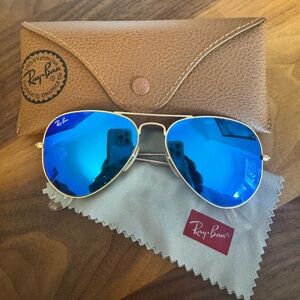 Ray-Ban RB3025 Aviator Sunglasses Blue Mirror Gold Frame w/ Case